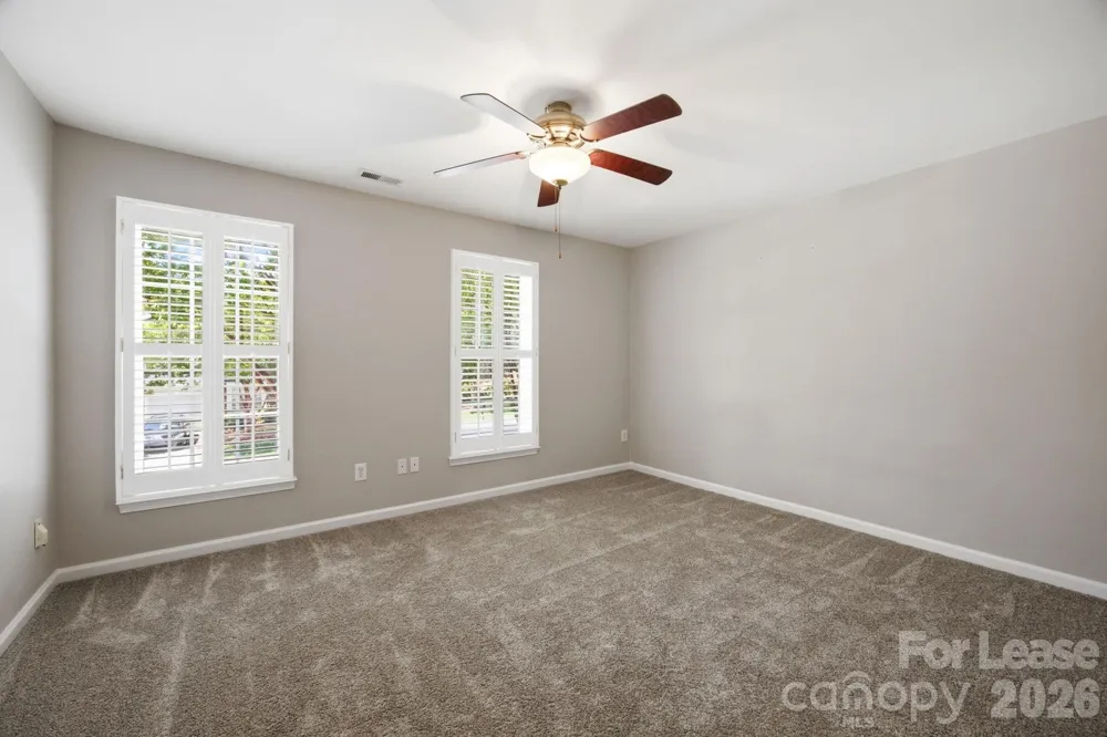 1804 Robinwood Village Drive Gastonia, NC 28054