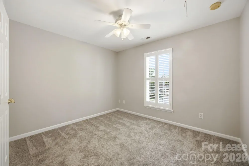 1804 Robinwood Village Drive Gastonia, NC 28054