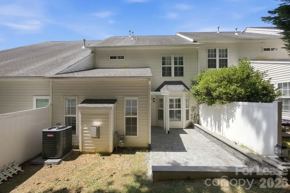 1804 Robinwood Village Drive Gastonia, NC 28054