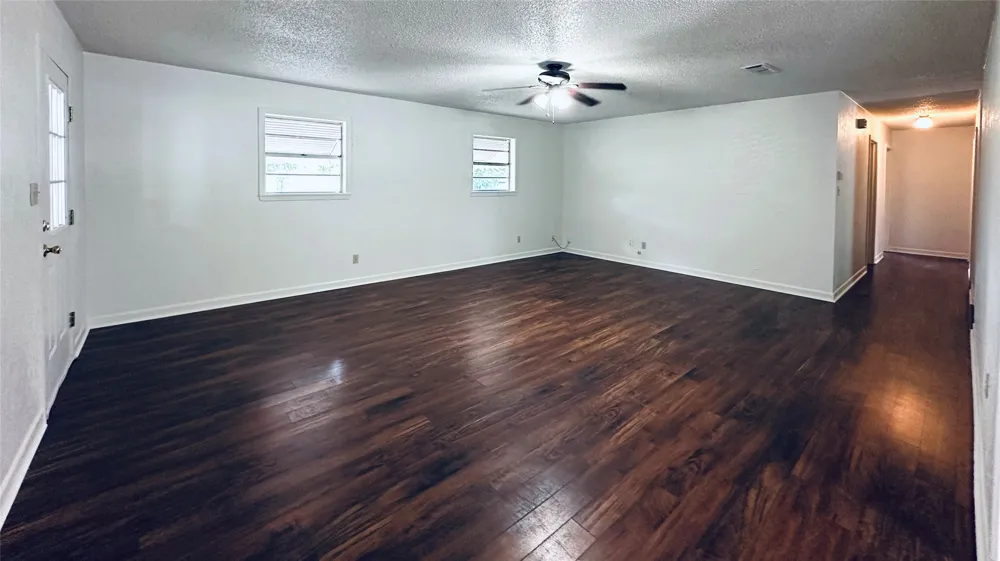 303 Victor Street Comanche, TX 76442