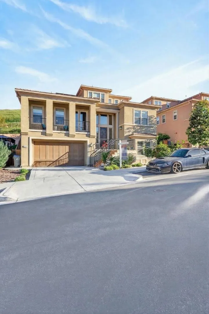 1414 Cottlestone Court San Jose, CA 95121