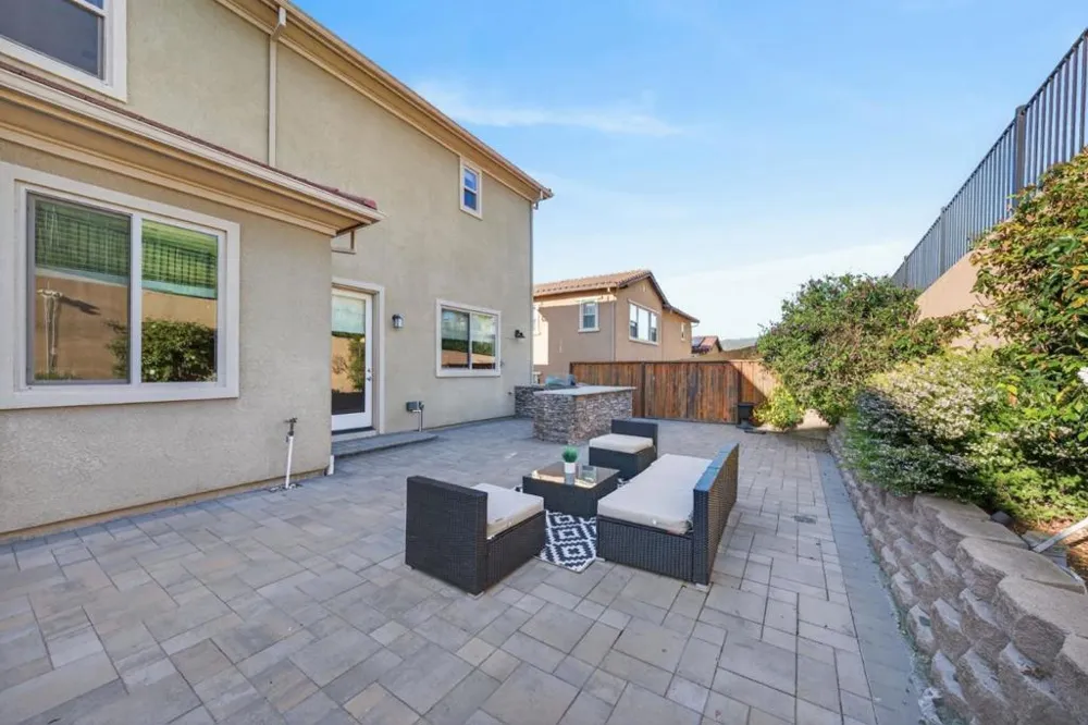 1414 Cottlestone Court San Jose, CA 95121