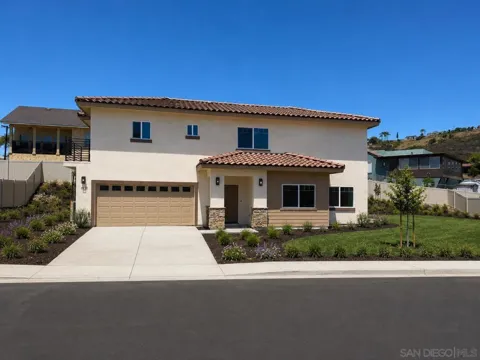 3915 Rojo Tierra Rd
