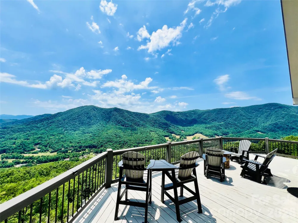 25 Forest Drive Marion, NC 28752