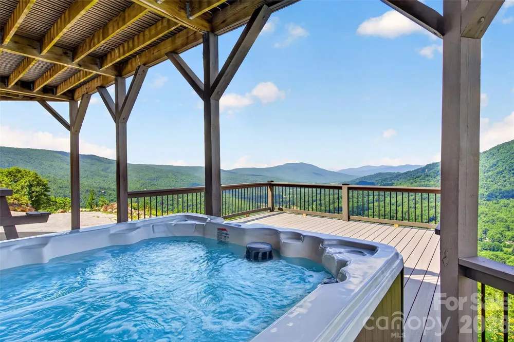 25 Forest Drive Marion, NC 28752