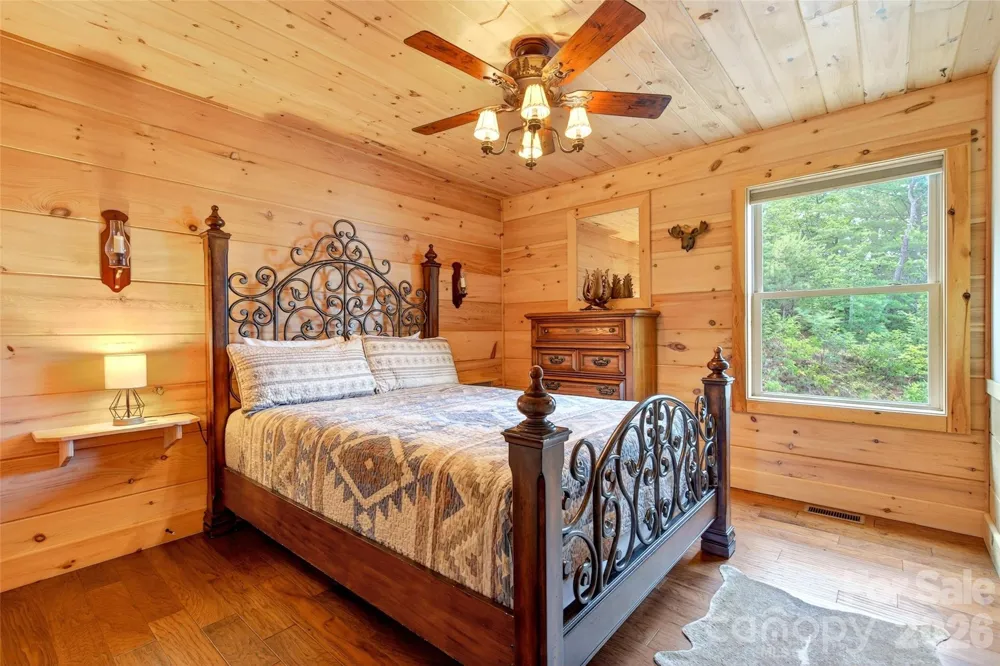25 Forest Drive Marion, NC 28752