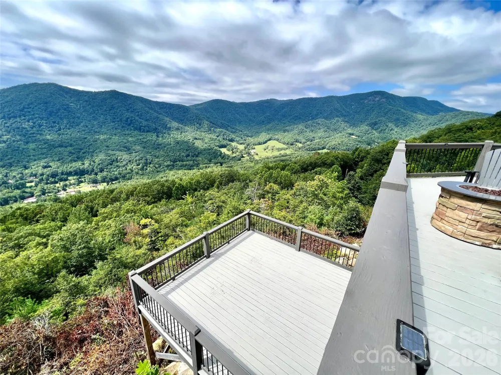 25 Forest Drive Marion, NC 28752