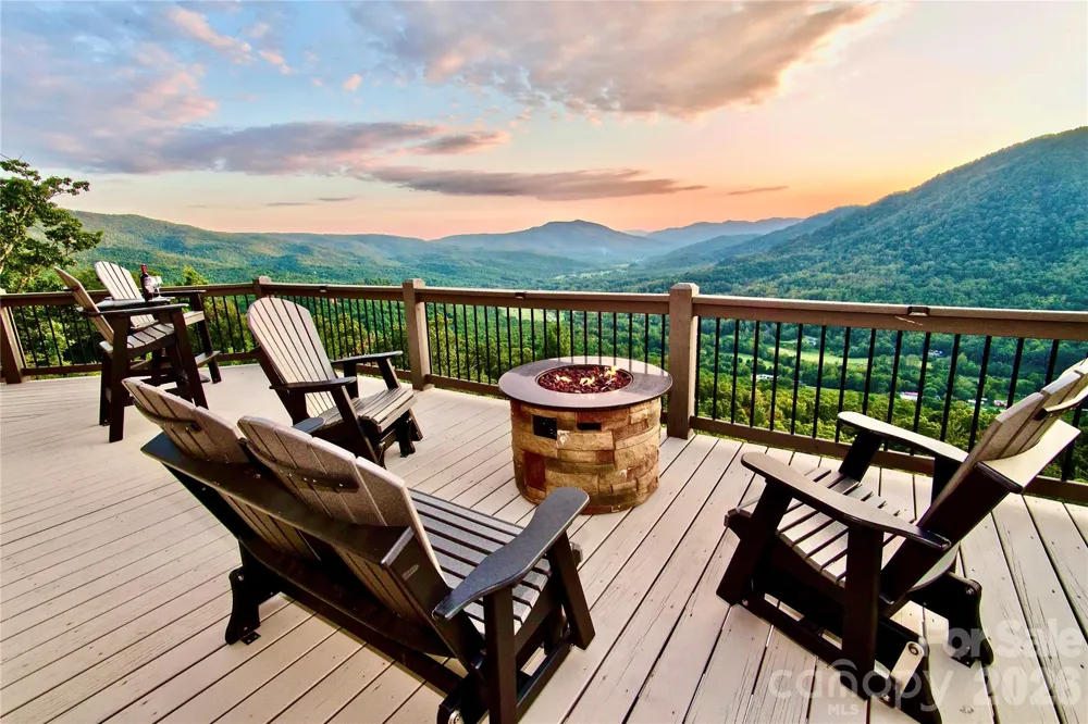 25 Forest Drive Marion, NC 28752