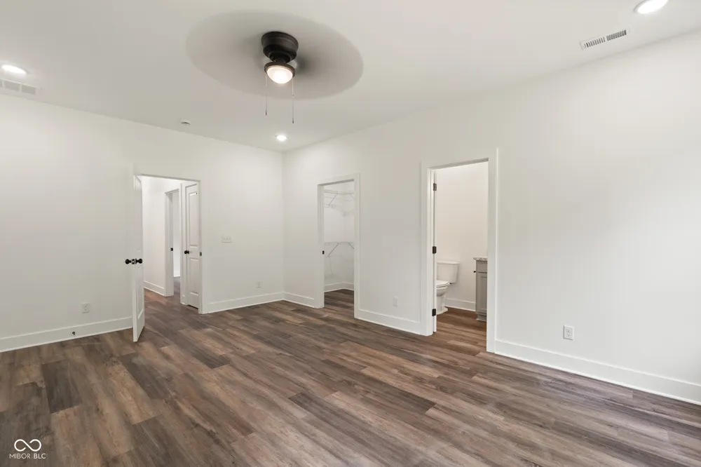 6021 Redberry Juniper Drive Charlestown, IN 47111