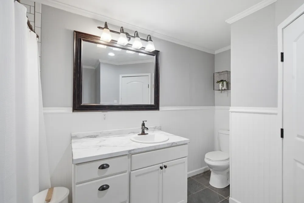 616 S Bowie Street De Leon, TX 76444