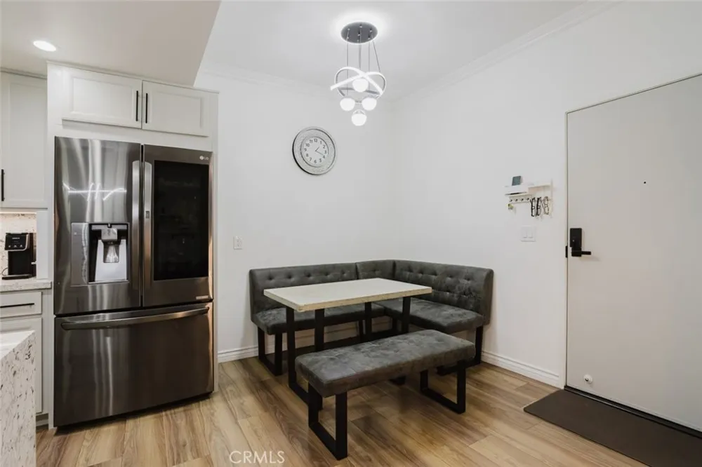 10943 Laurel Canyon #14 San Fernando, CA 91340