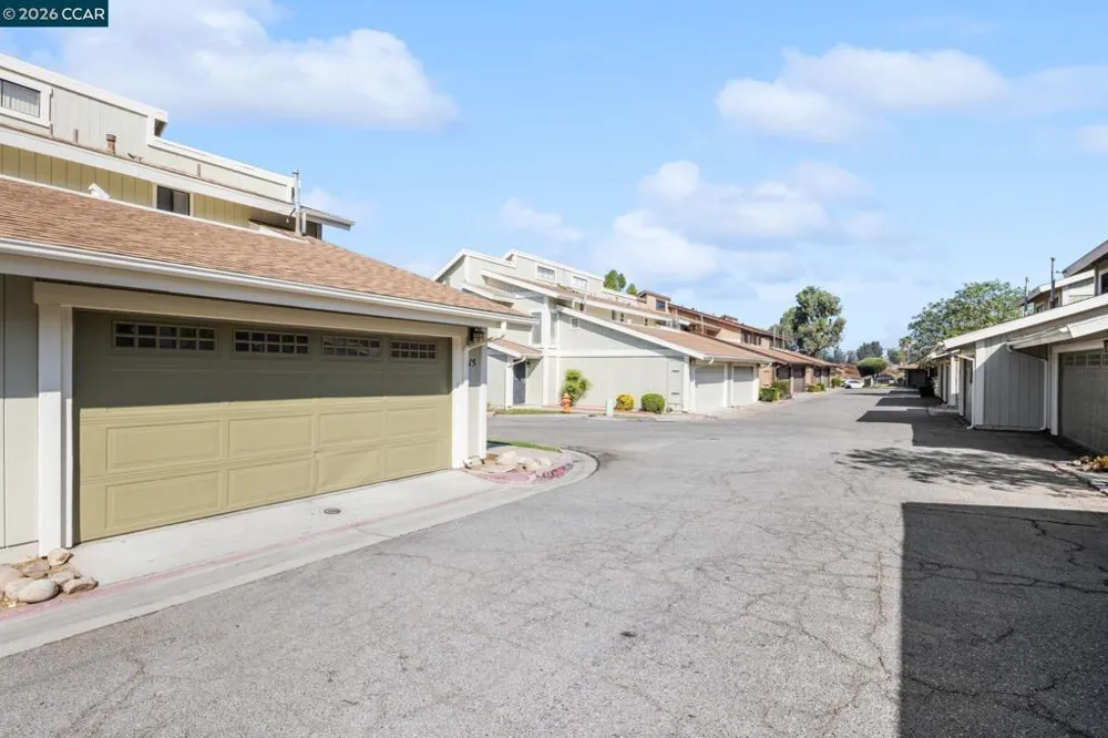 1991 Central Ave #15 Highland, CA 92346