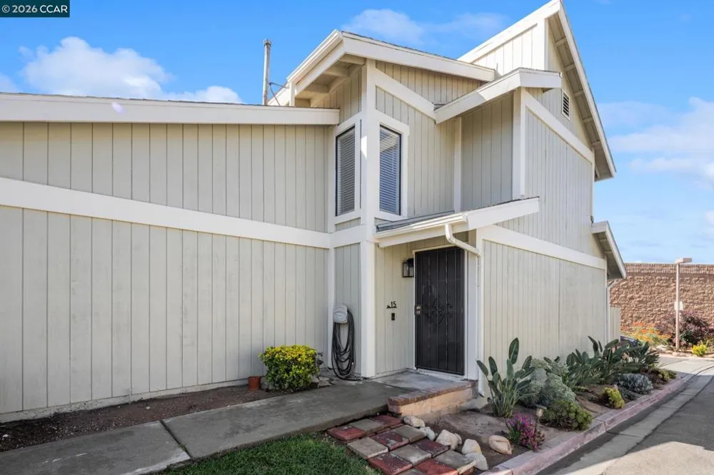 1991 Central Ave #15 Highland, CA 92346