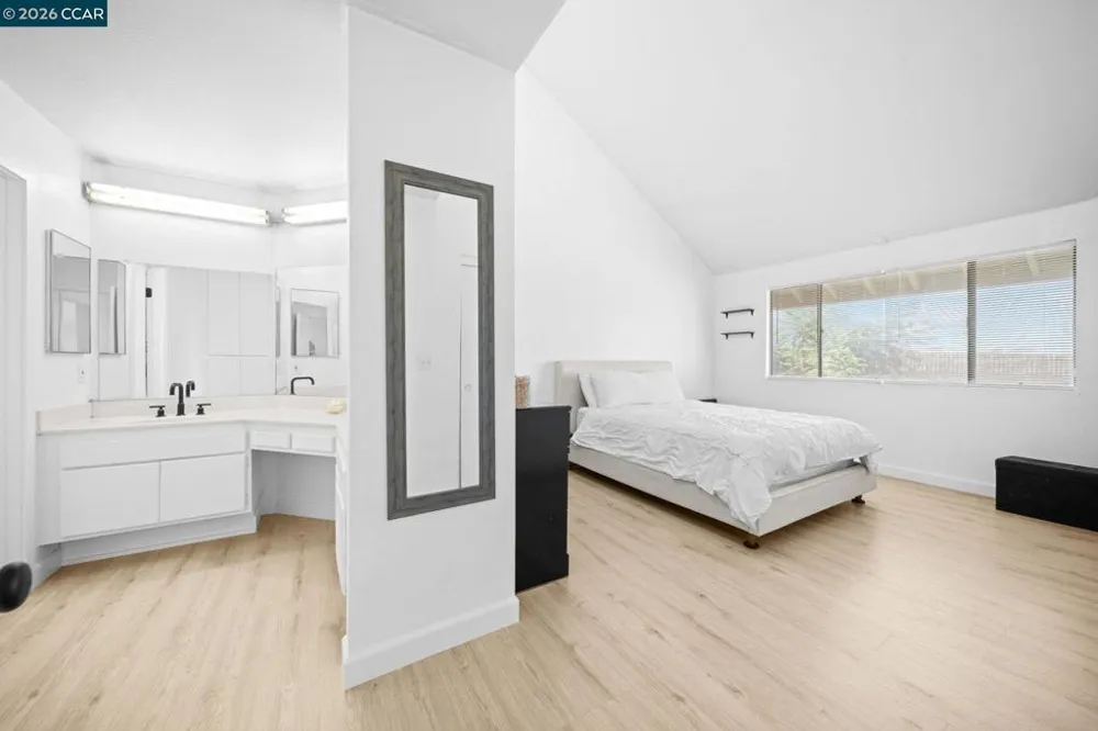 1991 Central Ave #15 Highland, CA 92346