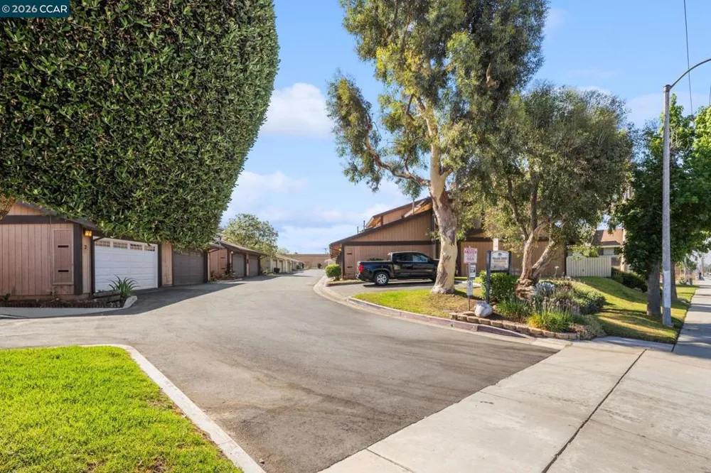 1991 Central Ave #15 Highland, CA 92346