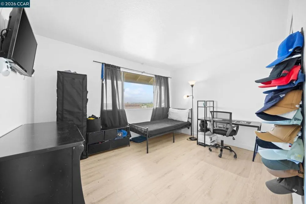1991 Central Ave #15 Highland, CA 92346
