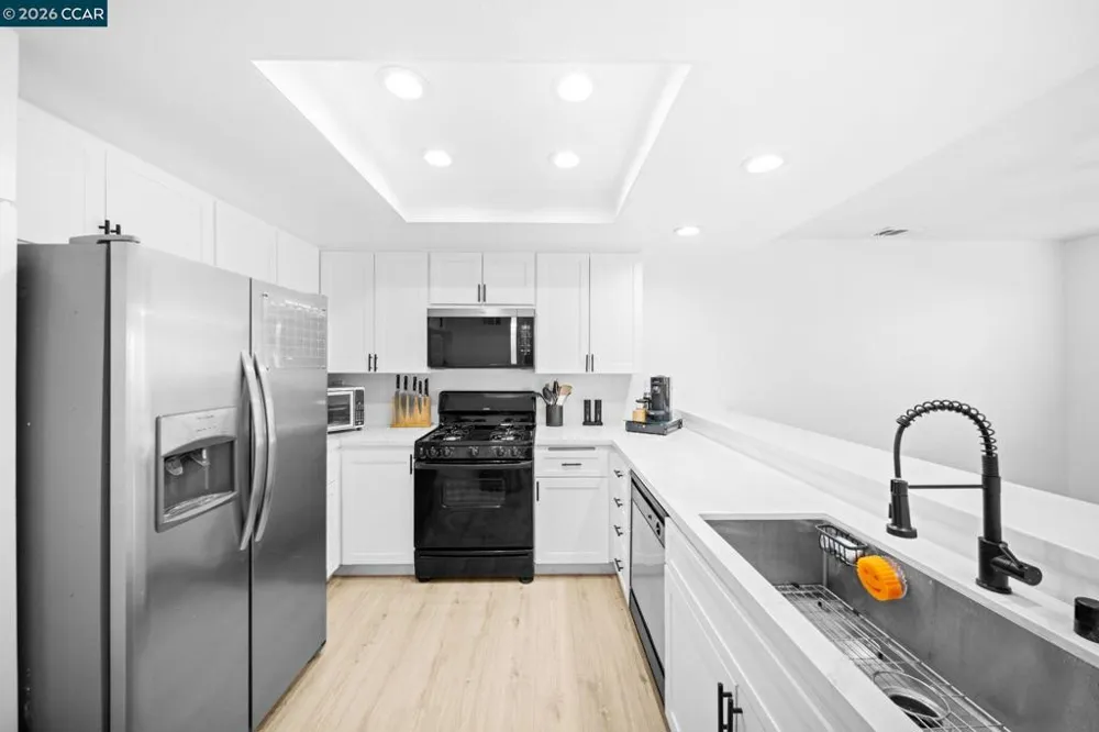 1991 Central Ave #15 Highland, CA 92346