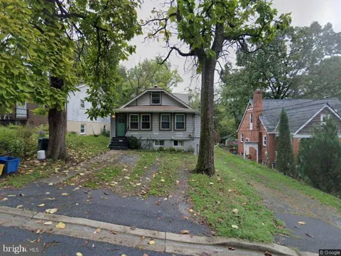 315 CIRCLE AVENUE