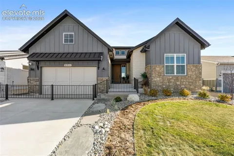 7711 Desert Wrangler Drive