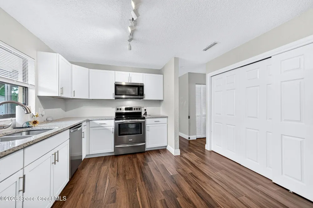 996 Botany Lane Rockledge, FL 32955