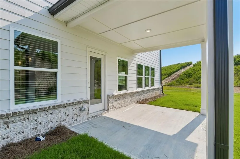 294 Mulberry Creek Court Pendergrass, GA 30567
