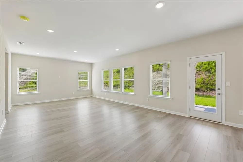 294 Mulberry Creek Court Pendergrass, GA 30567