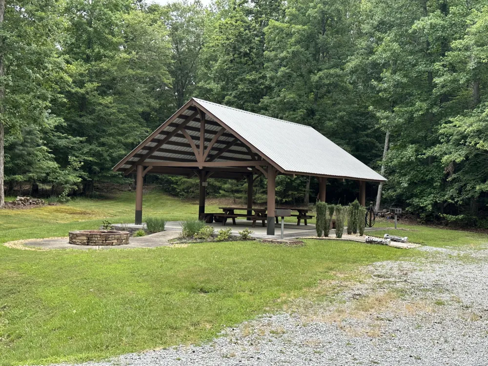 2186 Boat Hook Lane Sale Creek, TN 37373