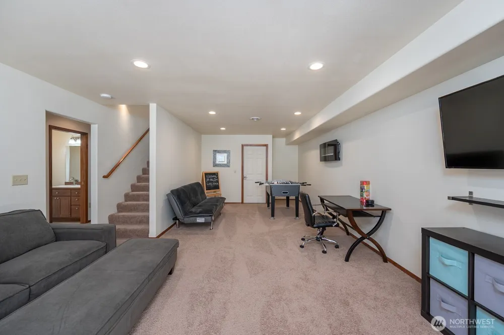 32611 Lakeshore Drive NE Coulee City, WA 99115