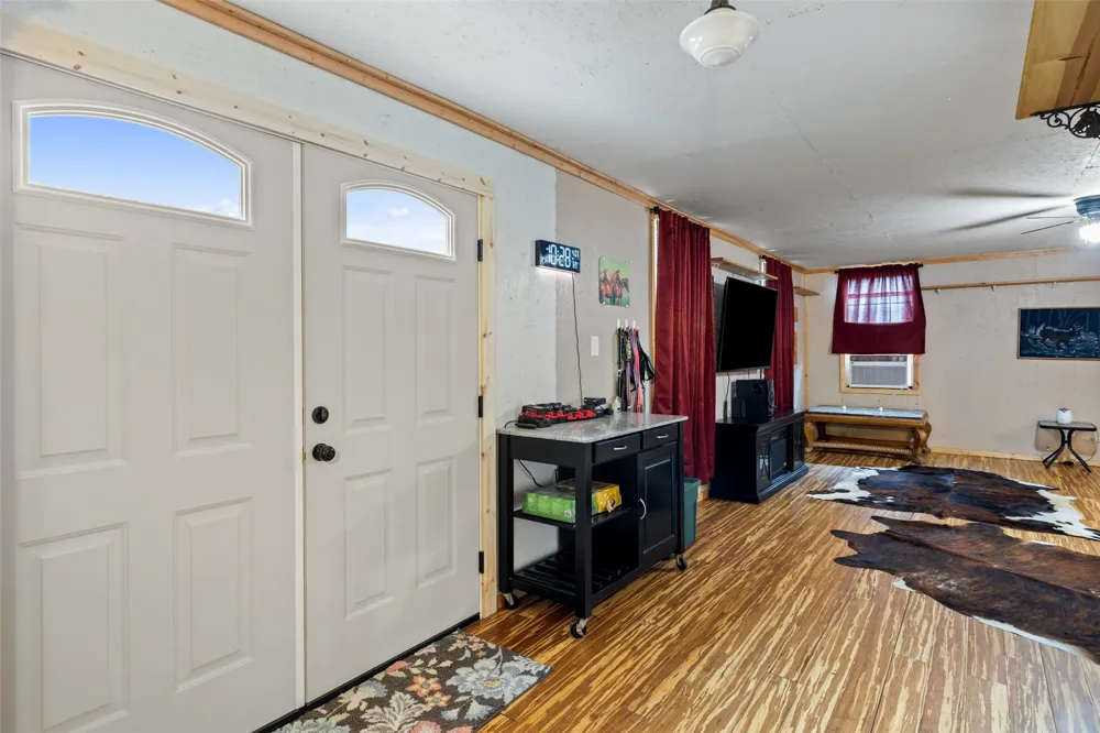 3210 County Rd 226 Giddings, TX 78942