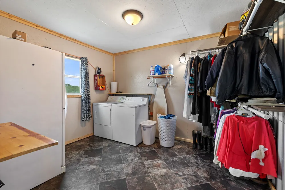 3210 County Rd 226 Giddings, TX 78942