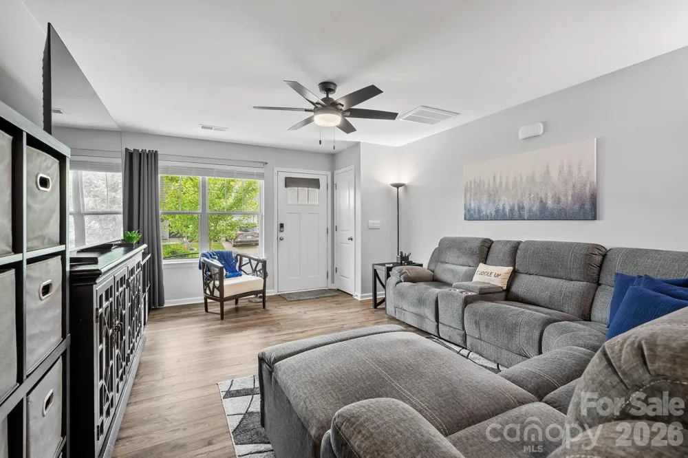 10 Benedict Lane Weaverville, NC 28787