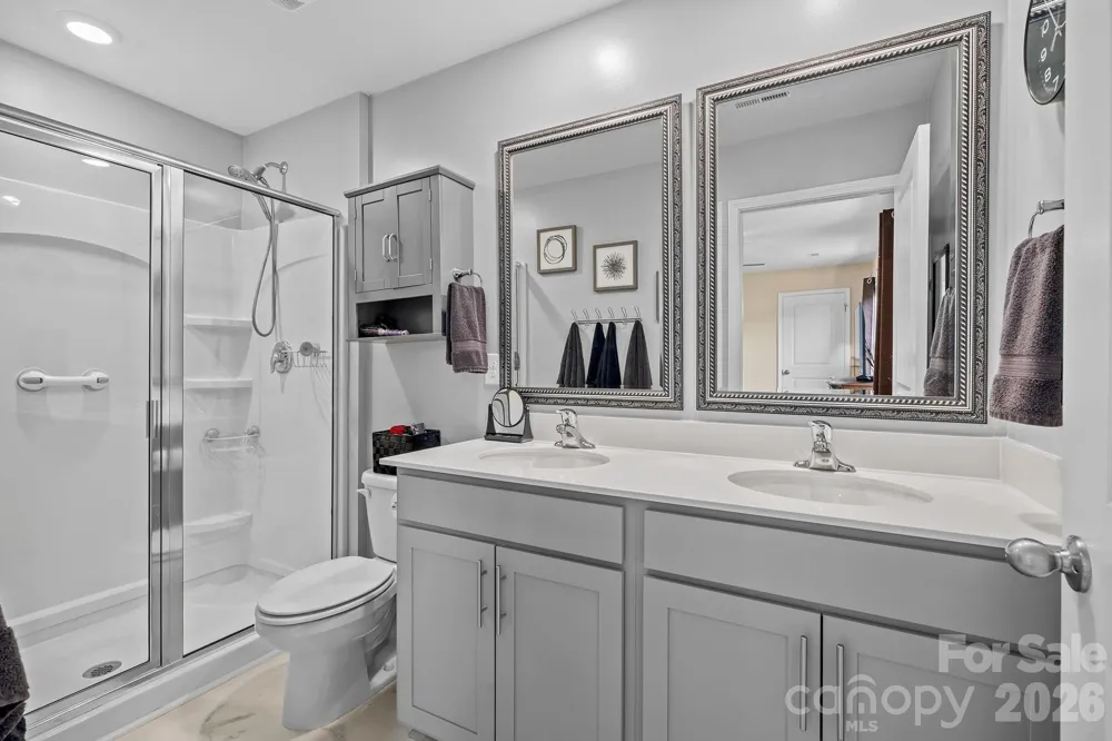 10 Benedict Lane Weaverville, NC 28787