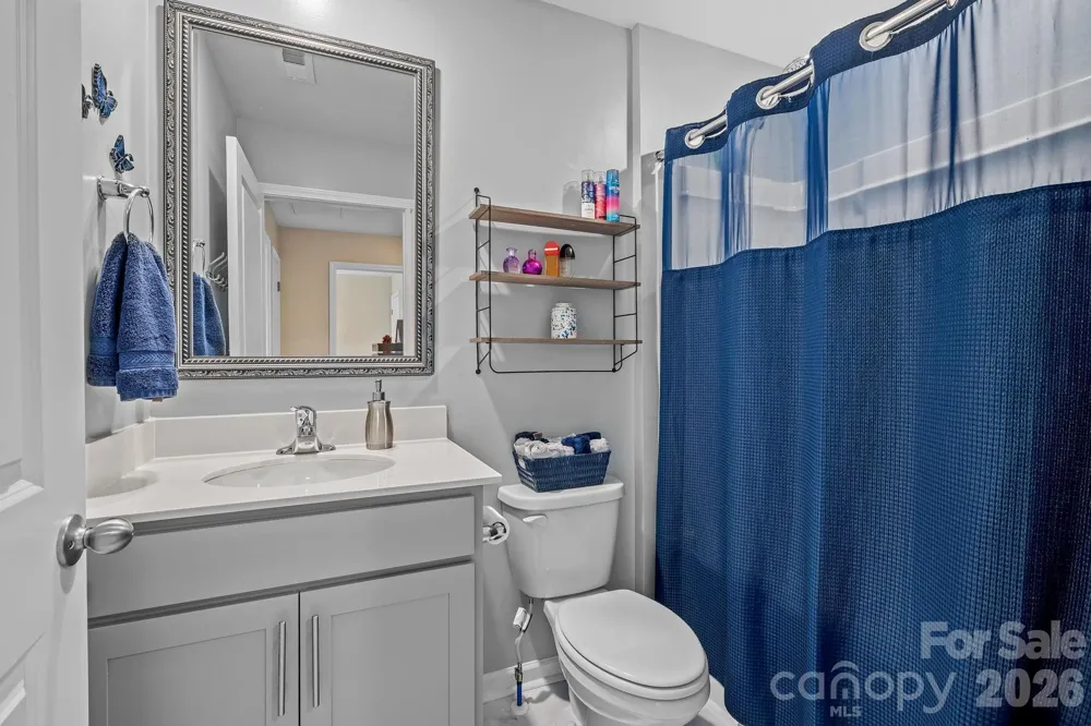 10 Benedict Lane Weaverville, NC 28787