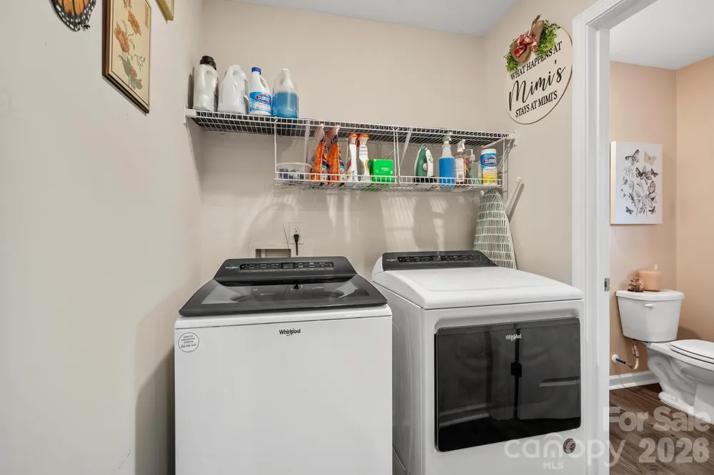 10 Benedict Lane Weaverville, NC 28787