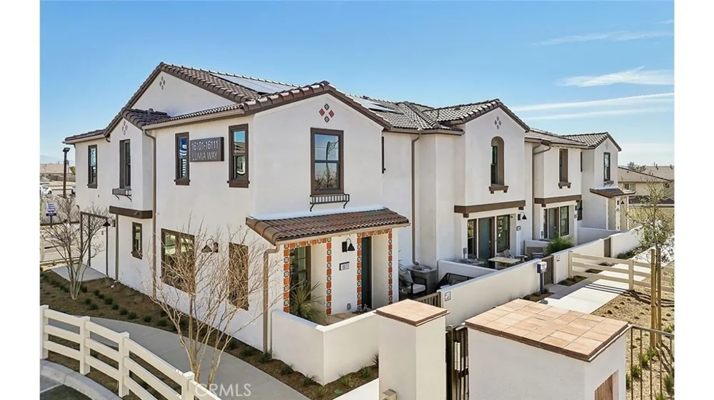 16115 Lumia Way Fontana, CA 92336