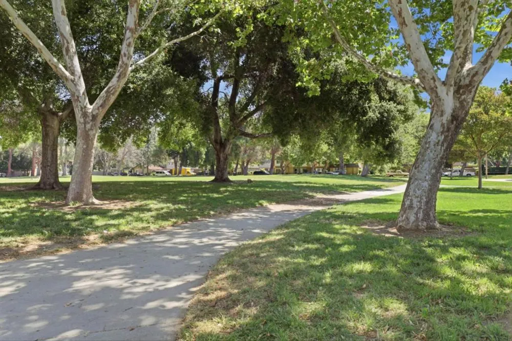 5473 Tradewinds #2 San Jose, CA 95123