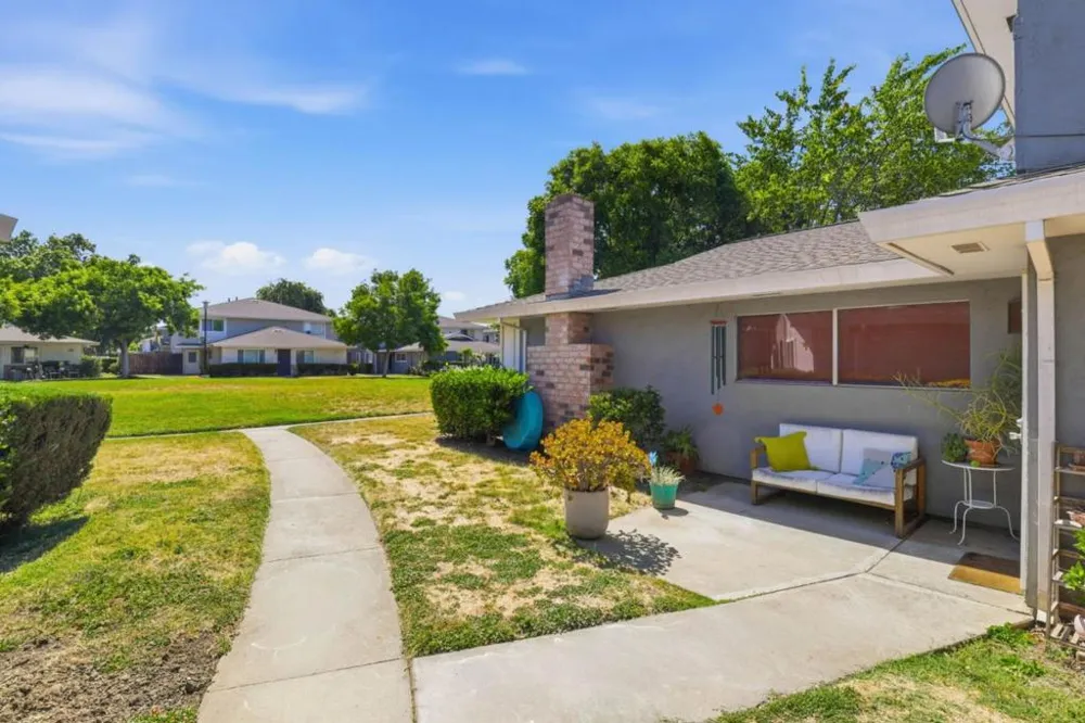 5473 Tradewinds #2 San Jose, CA 95123