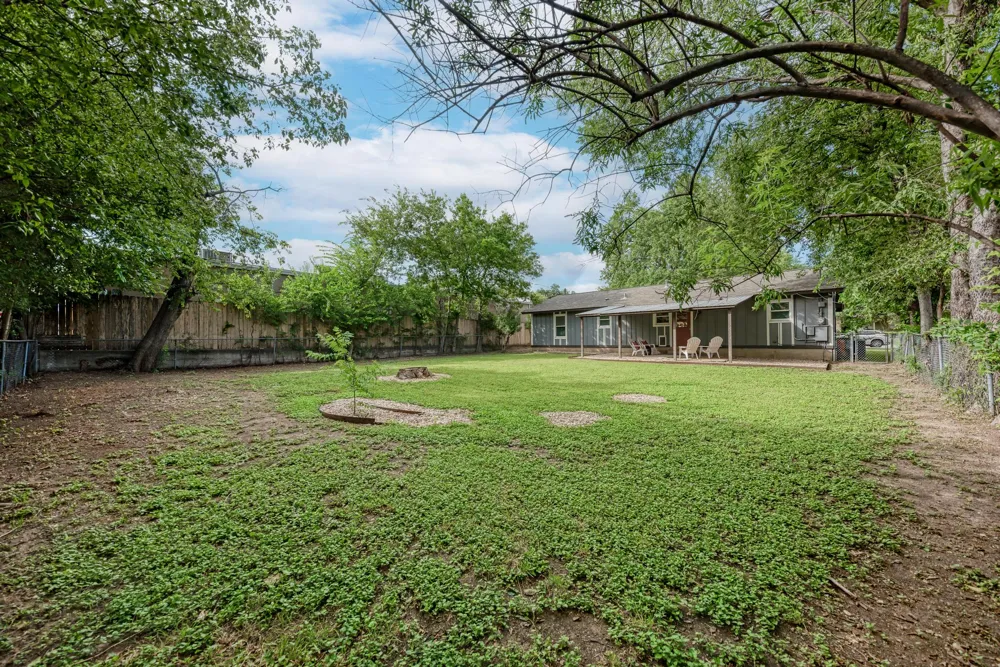 1500 Fairfield Drive Austin, TX 78757