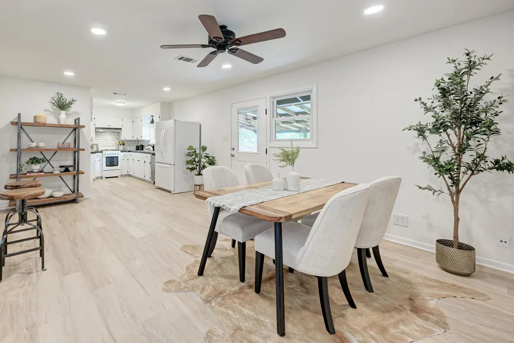 1500 Fairfield Drive Austin, TX 78757