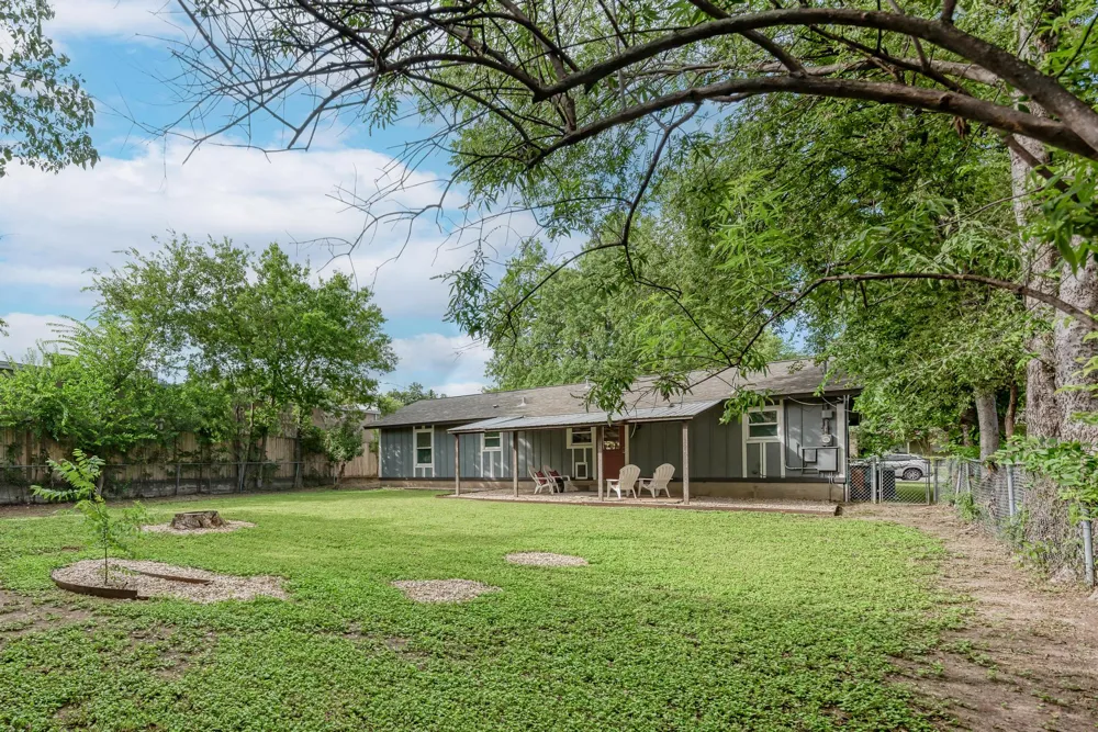 1500 Fairfield Drive Austin, TX 78757