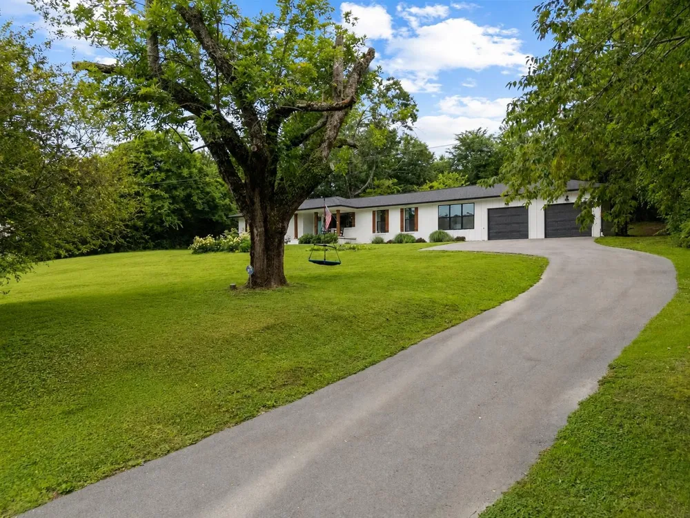 1050 Brock Circle Ringgold, GA 30736