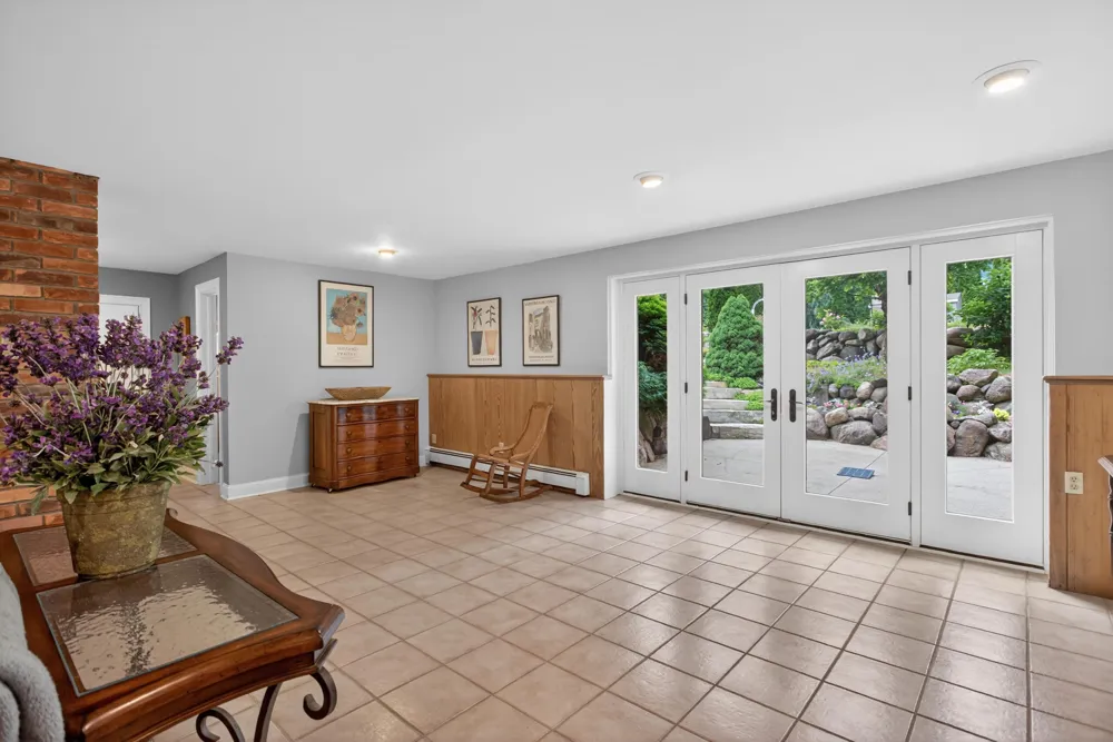 3600 Hendee Road Blackman Charter Township, MI 49201