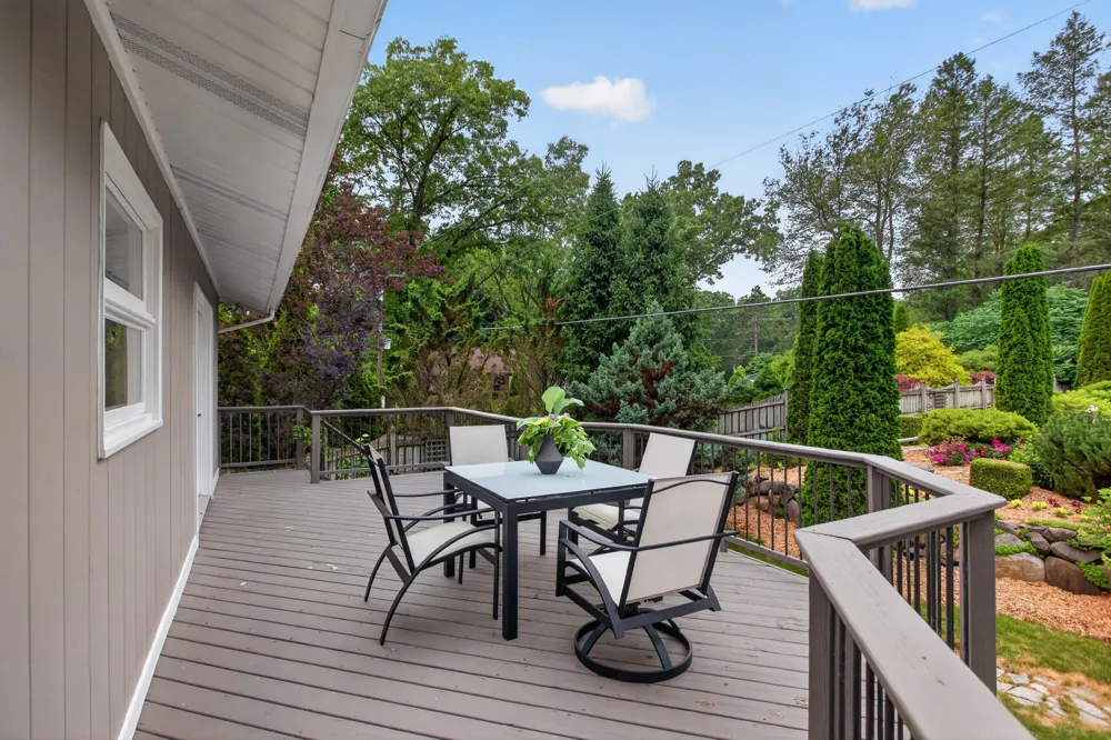 3600 Hendee Road Blackman Charter Township, MI 49201