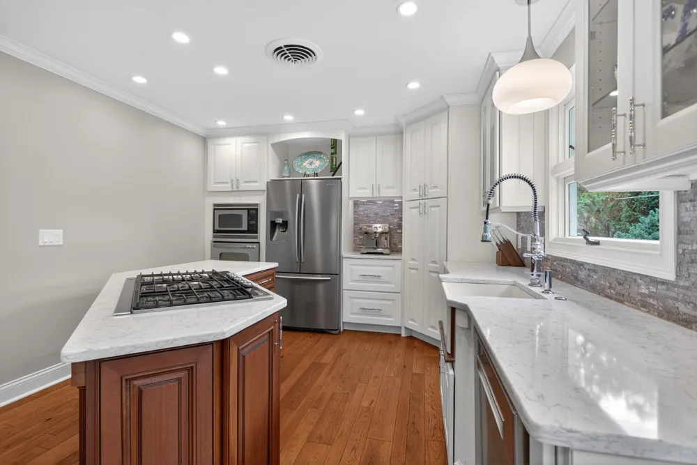 3600 Hendee Road Blackman Charter Township, MI 49201