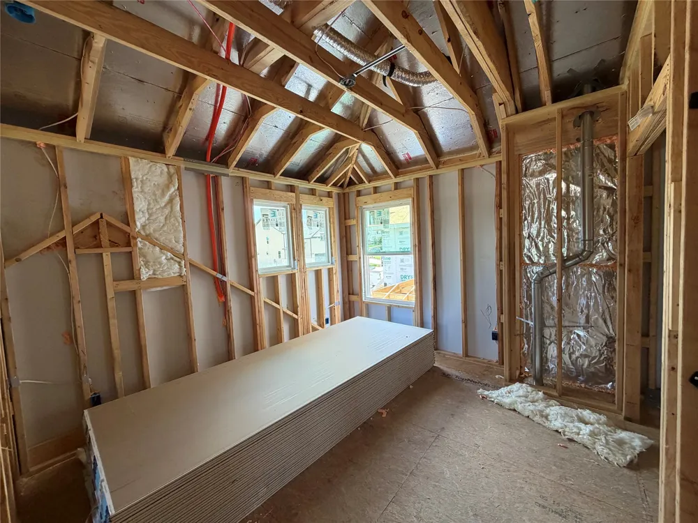 152 Ranier Way Dripping Springs, TX 78620