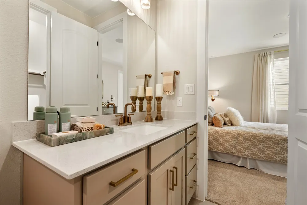 152 Ranier Way Dripping Springs, TX 78620