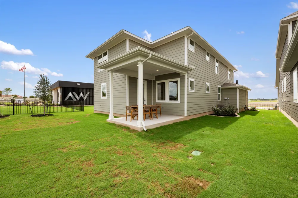 152 Ranier Way Dripping Springs, TX 78620