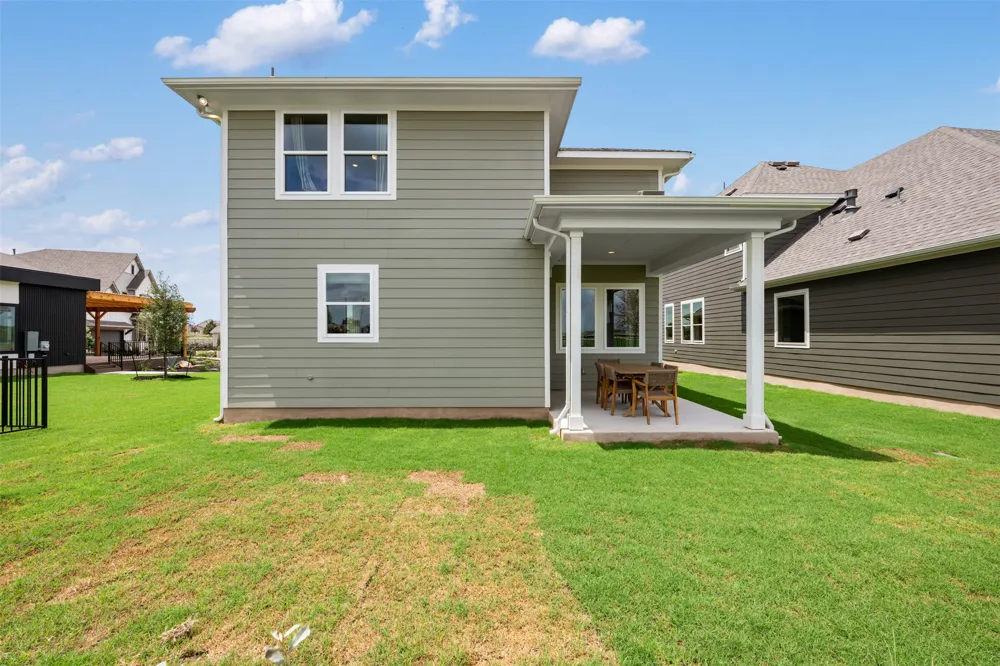 152 Ranier Way Dripping Springs, TX 78620