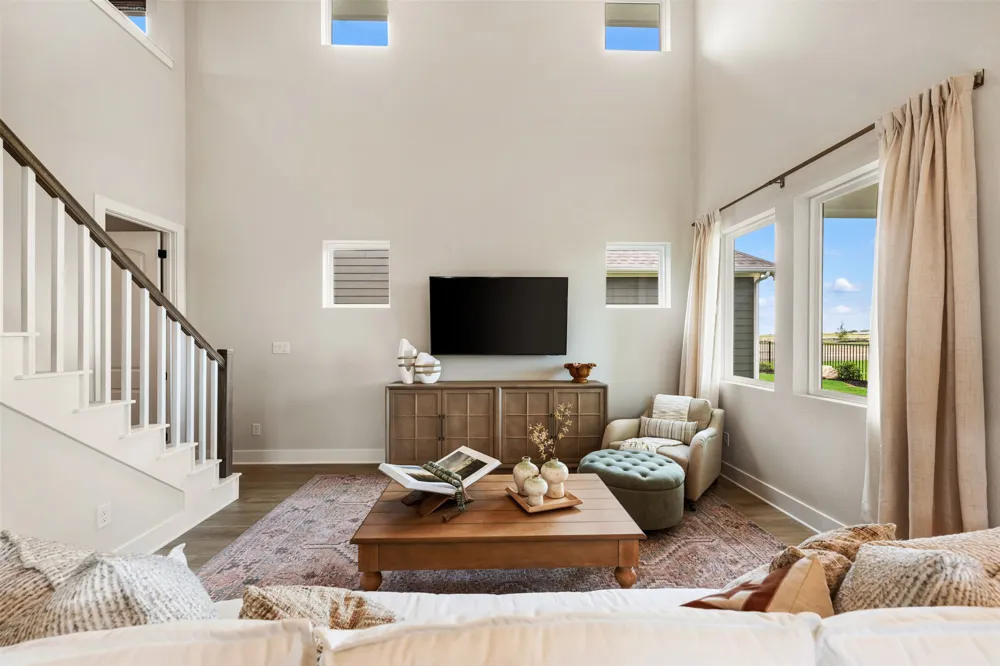 152 Ranier Way Dripping Springs, TX 78620