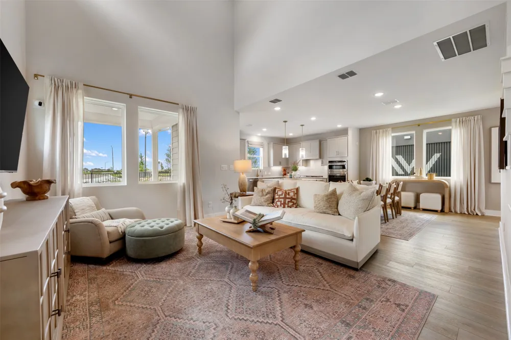 152 Ranier Way Dripping Springs, TX 78620